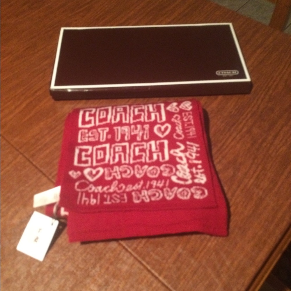 Coach poppy red hearts scarf New final price